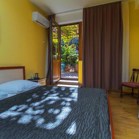 טביליסי Irmeni Hotel מראה חיצוני תמונה