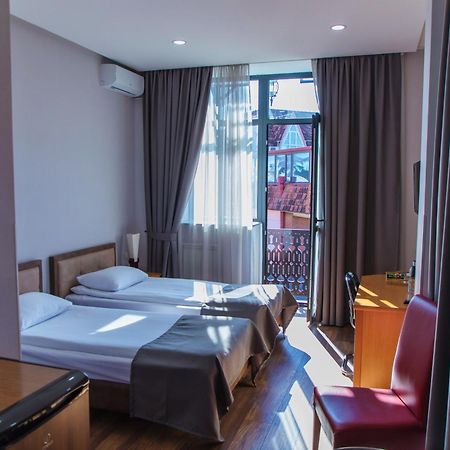 טביליסי Irmeni Hotel מראה חיצוני תמונה