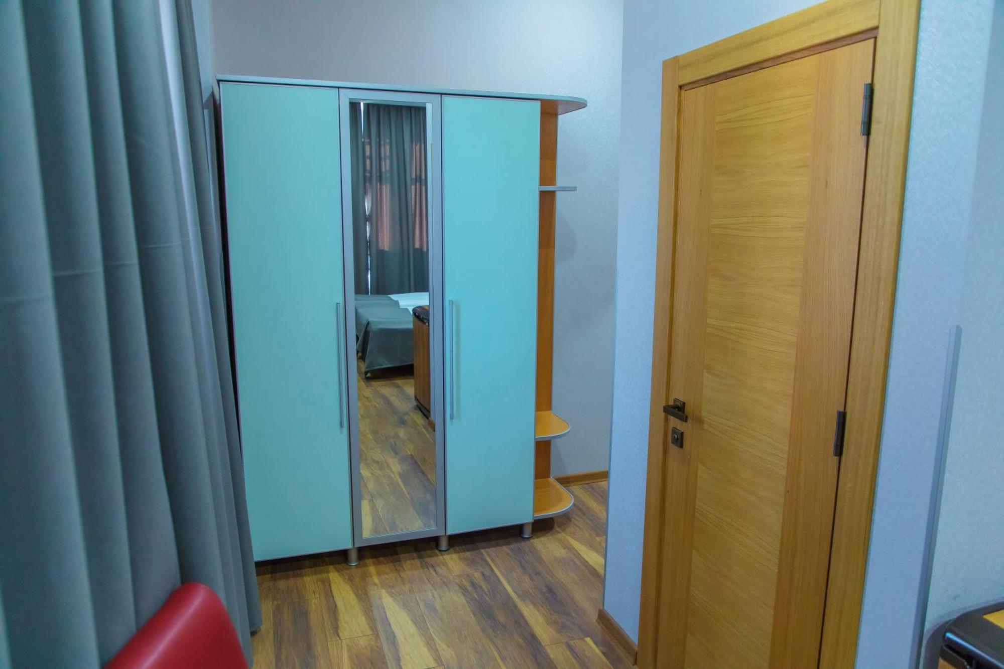 טביליסי Irmeni Hotel מראה חיצוני תמונה