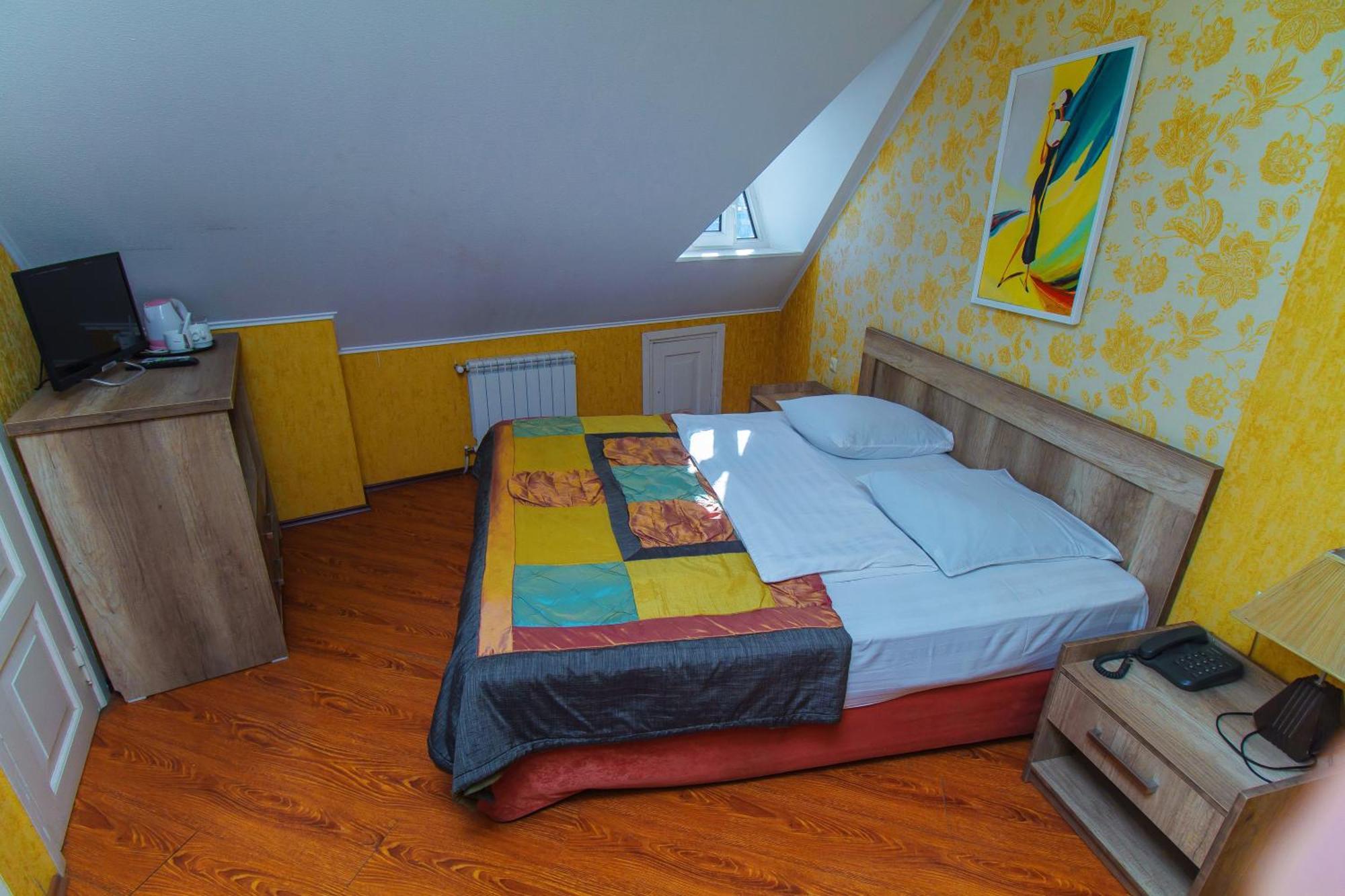 טביליסי Irmeni Hotel מראה חיצוני תמונה