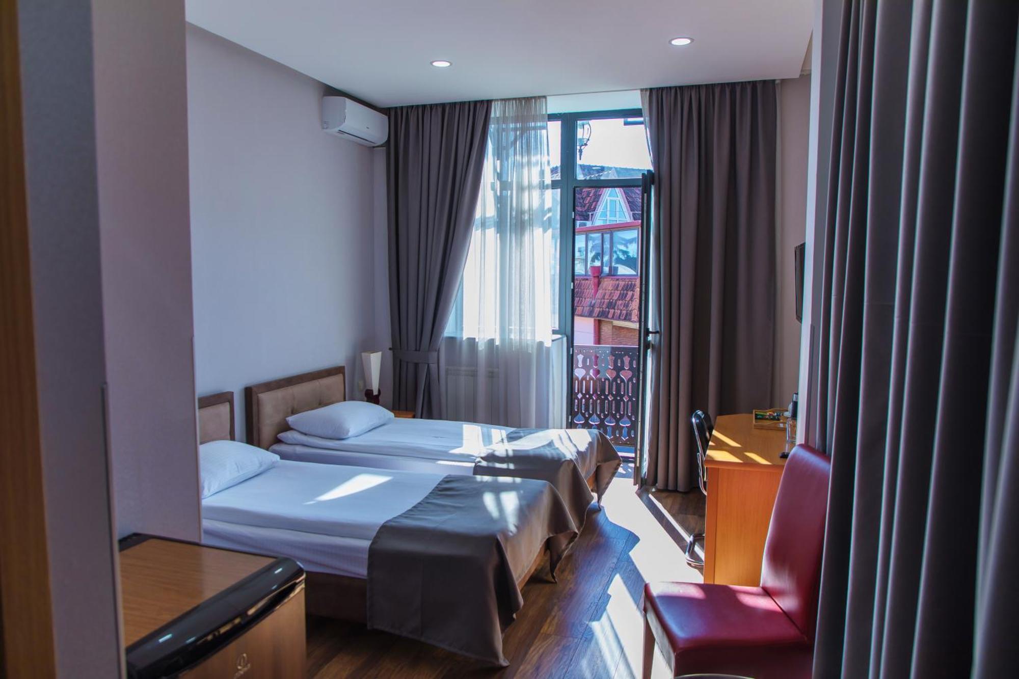 טביליסי Irmeni Hotel מראה חיצוני תמונה