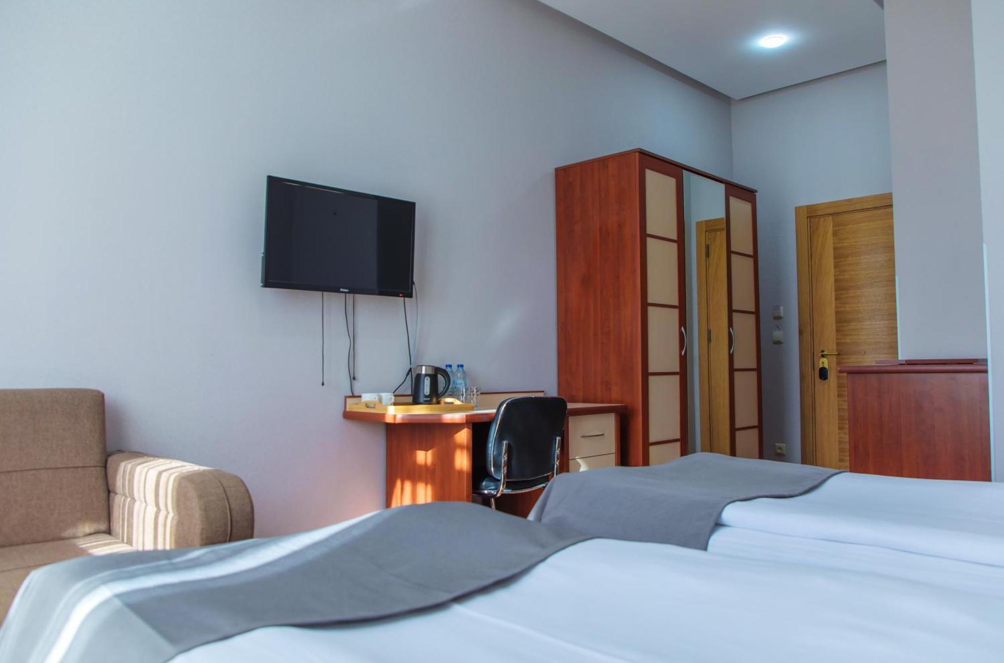 טביליסי Irmeni Hotel מראה חיצוני תמונה