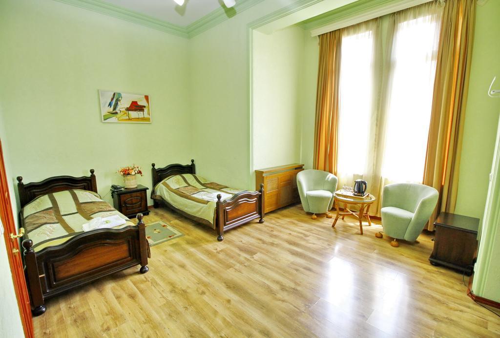 טביליסי Irmeni Hotel מראה חיצוני תמונה