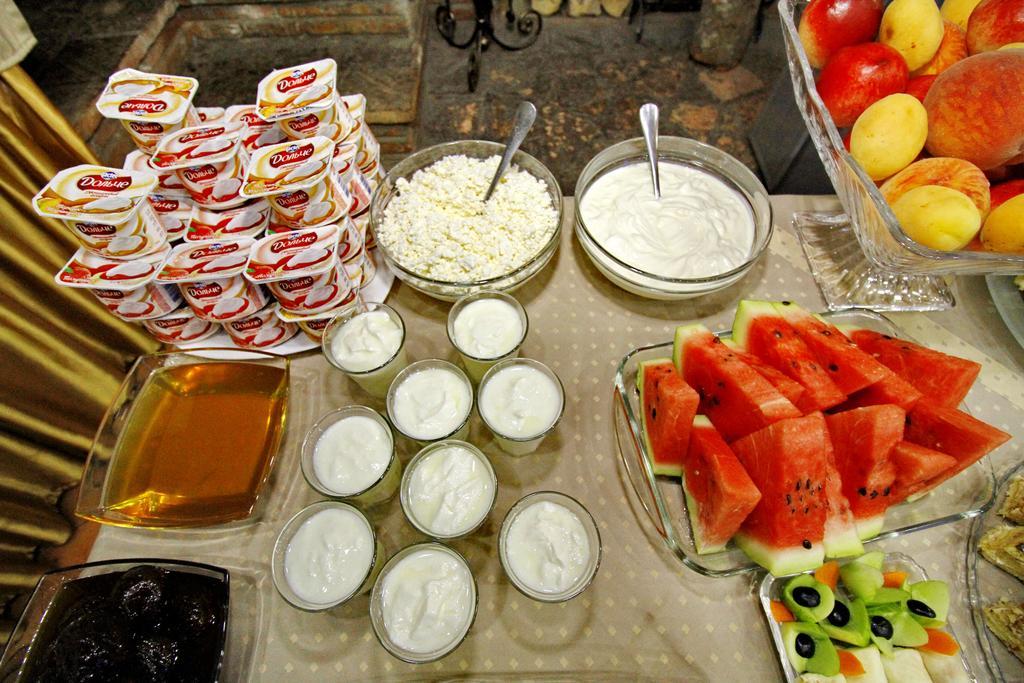 טביליסי Irmeni Hotel מראה חיצוני תמונה