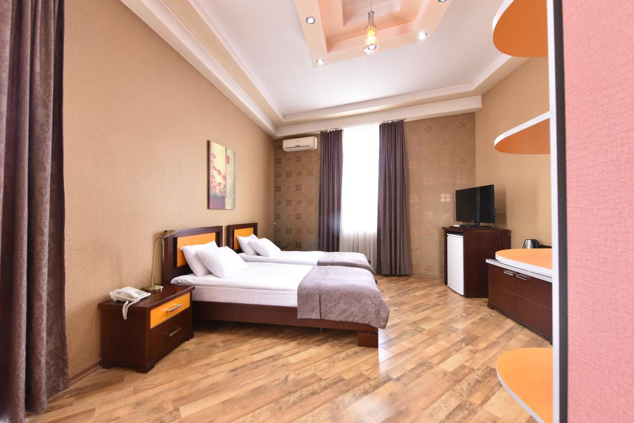 טביליסי Irmeni Hotel מראה חיצוני תמונה
